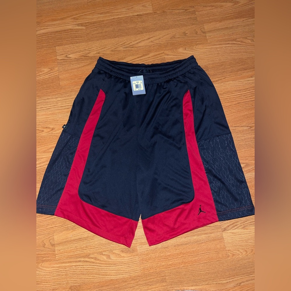 Rare Vintage Nike Air Jordan Basketball Shorts Black Red NWT Men’s 3xl